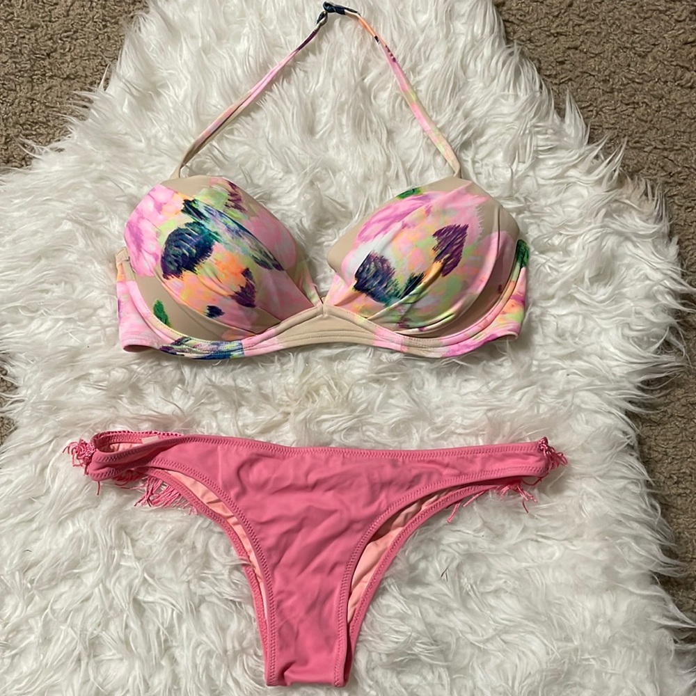 Victorias Secret Floral Print Bikini Top